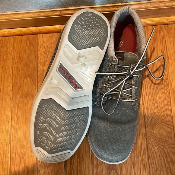 Eddie Bauer lace up shoes - Picture 2 of 2